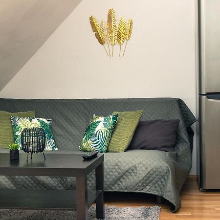 Milky Way Top Floor 2-Bedroom Apartment Air Condition Vienna Exterior photo