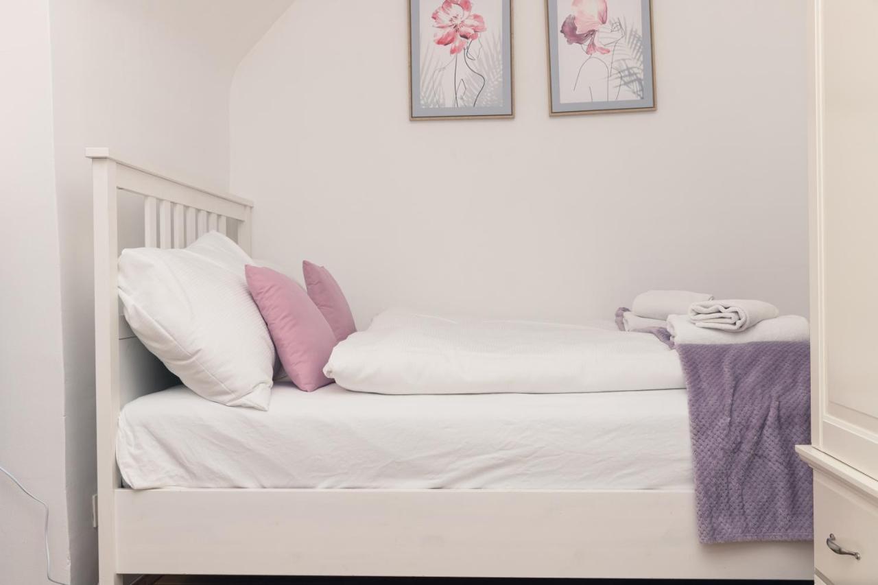 Milky Way Top Floor 2-Bedroom Apartment Air Condition Vienna Exterior photo